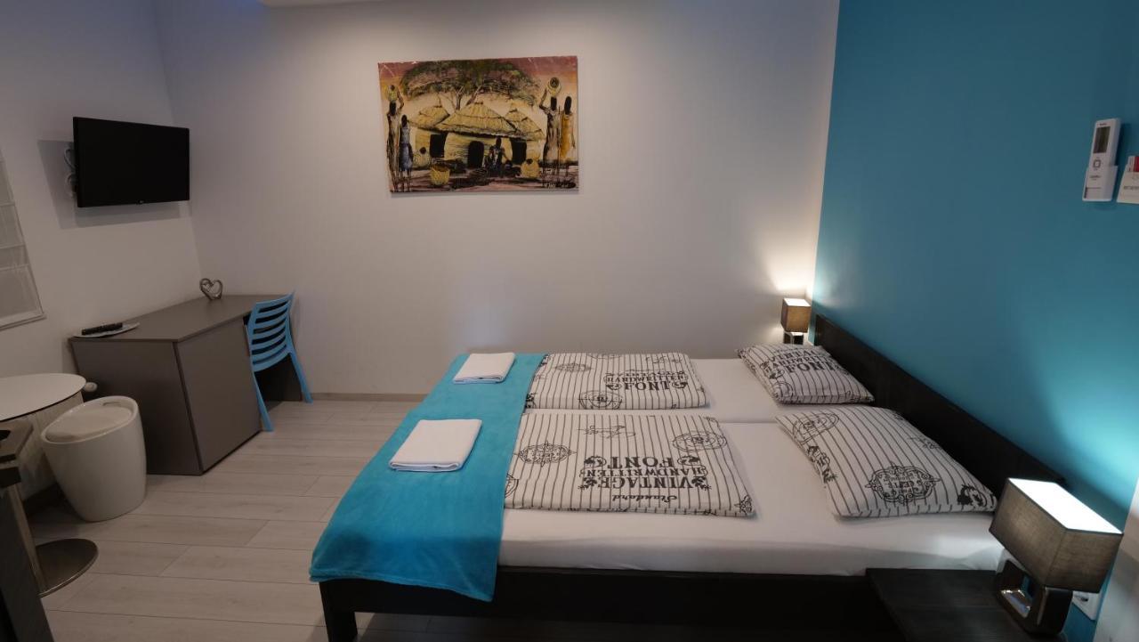 Anna Villa Fuered Boutique Rooms Balatonfured Luaran gambar