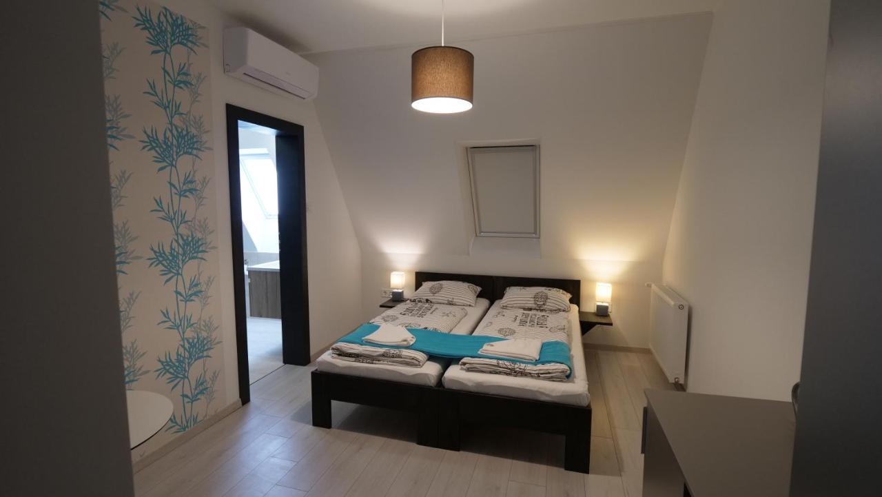 Anna Villa Fuered Boutique Rooms Balatonfured Luaran gambar