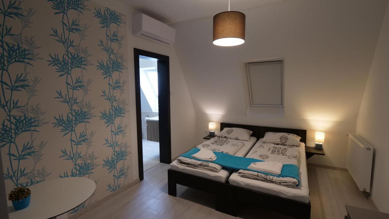 Anna Villa Fuered Boutique Rooms Balatonfured Luaran gambar