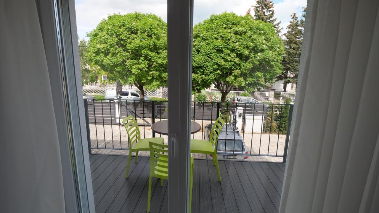 Anna Villa Fuered Boutique Rooms Balatonfured Luaran gambar