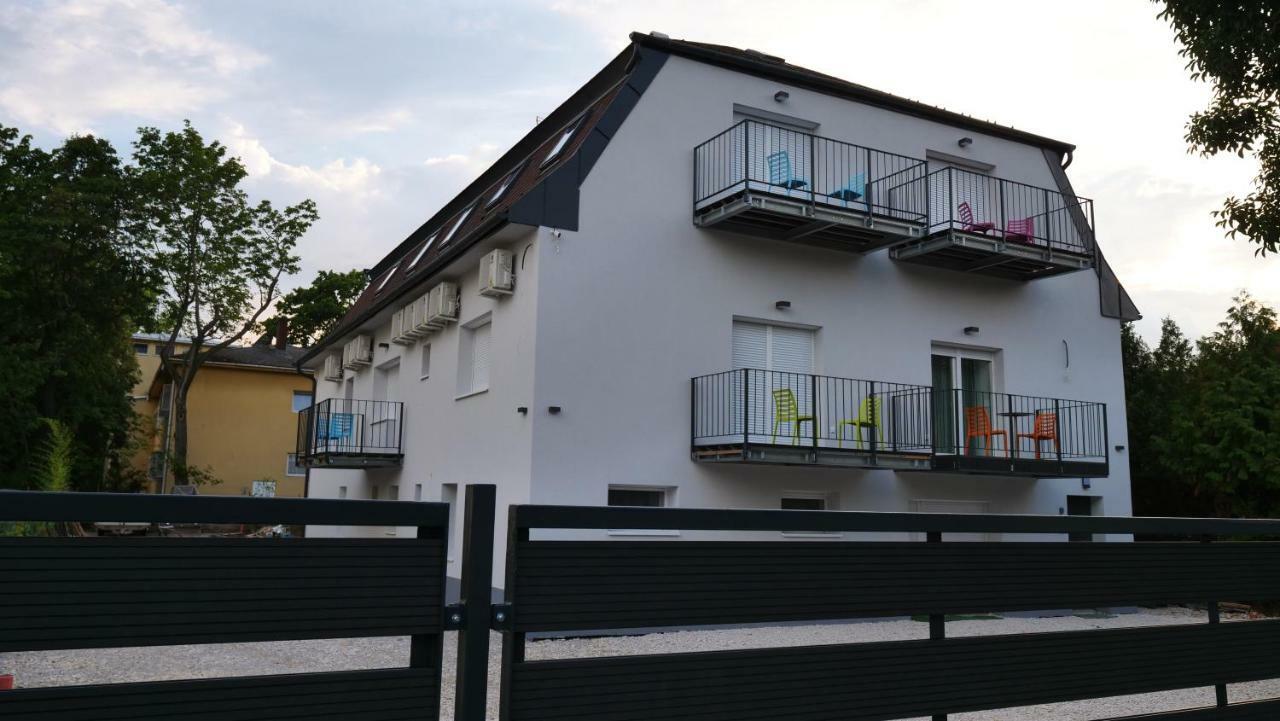 Anna Villa Fuered Boutique Rooms Balatonfured Luaran gambar